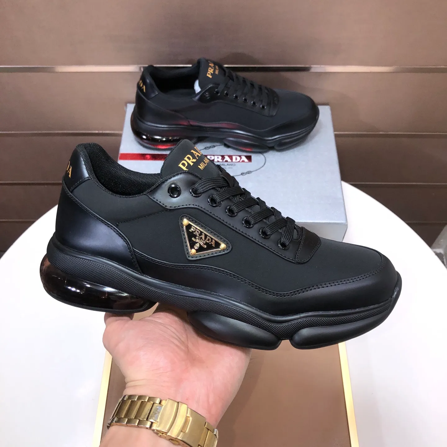 Men's shoes 💰700💰[PRADA] Men's shoes counter hot sale, official website synchronization, 👑Top version ✔️Original cowhide upper + cowhide lining, 1🆚1 replica, original original sole [black/blue/brown 3 colors] 🎯 Material: cowhide surface 🎯 Inner lining: cowhide 🎯 Sole: original molded outsole 🎯 size: Male 38-45 (45 is custom-made and cannot be returned or exchanged)